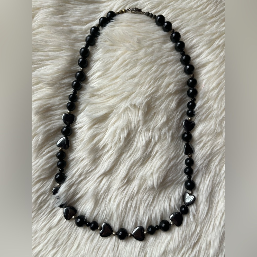 🖤 Black Hearts Beaded Necklace 🩶